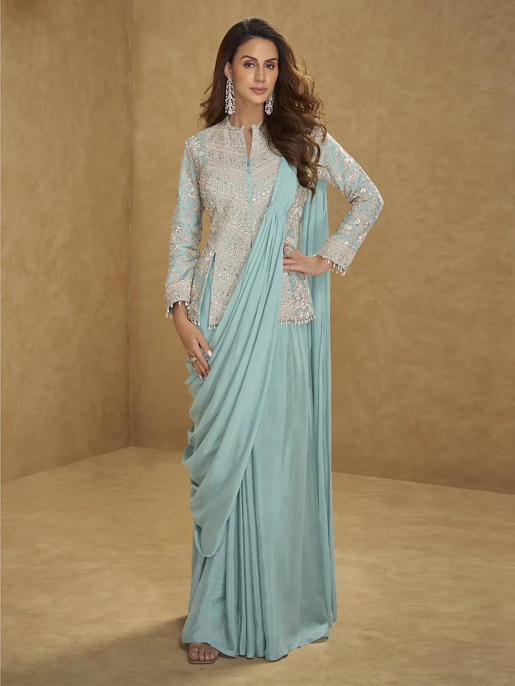 Why Fashion Lovers Are Choosing Elegant Readymade Sarees